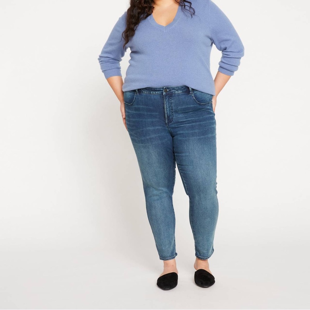 Universal Standard Plus Size 28 Seine Mid Rise Skinny Jeans 27” Distressed Blue